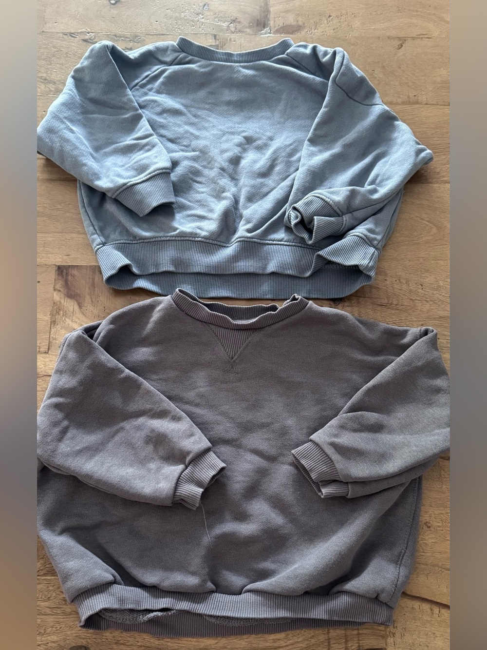 Zara plain minimalist casual Crewneck Sweatshirts - Light Blue & Gray sz 18-24 m